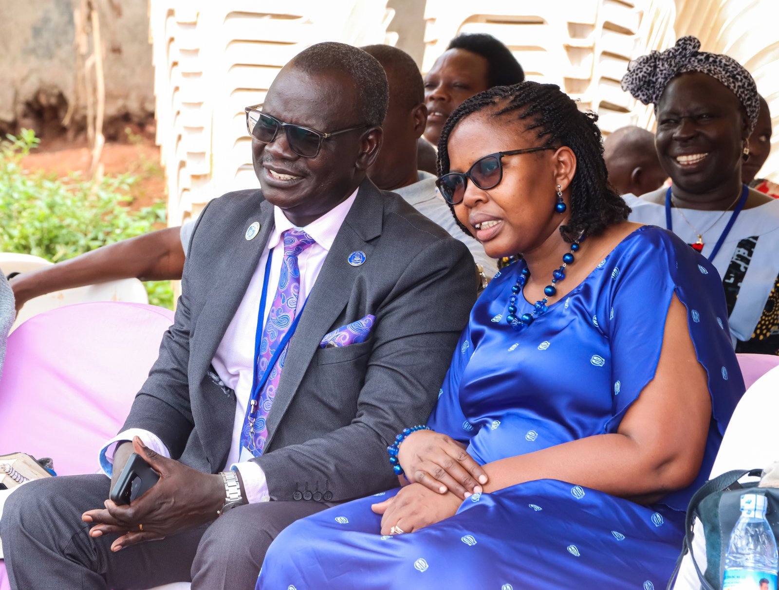 Kakwa - Bible Distribution